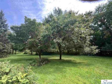 44221 Rabbit Road St. Peter MN 56082