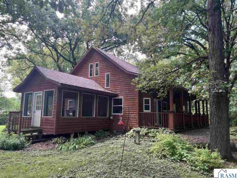 44221 Rabbit Road St. Peter MN 56082