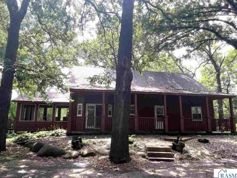 44221 Rabbit Road St. Peter MN 56082