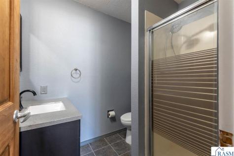 1032 Shady Oak Drive North Mankato MN 56003