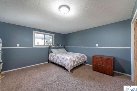 1032 Shady Oak Drive North Mankato MN 56003