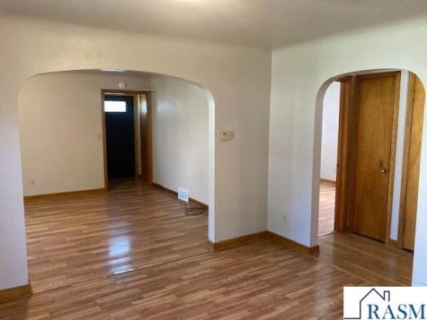 405 Main Street East Sleepy Eye MN 56085
