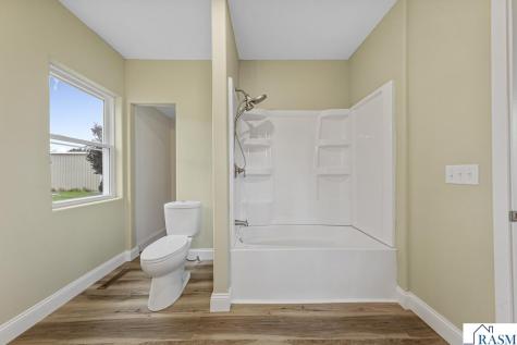 515 SW Benzel Avenue Madelia MN 56062