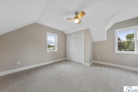 515 SW Benzel Avenue Madelia MN 56062