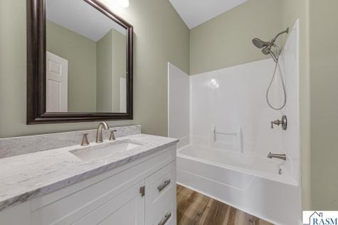 515 SW Benzel Avenue Madelia MN 56062