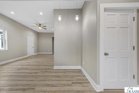 515 SW Benzel Avenue Madelia MN 56062