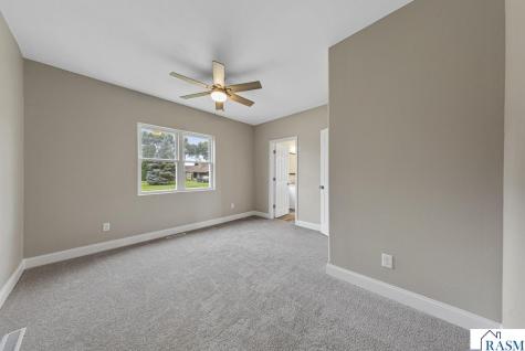 515 SW Benzel Avenue Madelia MN 56062