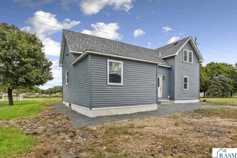 515 SW Benzel Avenue Madelia MN 56062