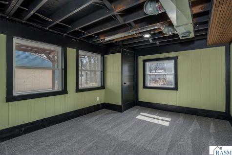 7 Dellview Lane Mankato MN 56001