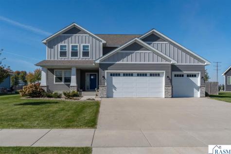 15 Prairie Court North Mankato MN 56003
