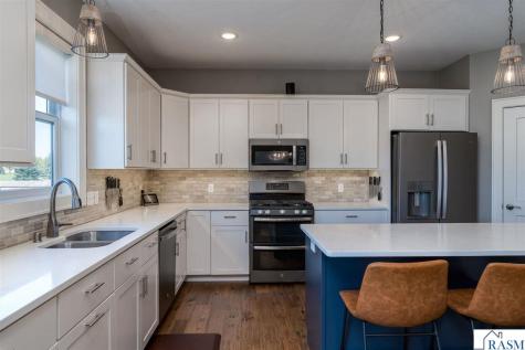 15 Prairie Court North Mankato MN 56003