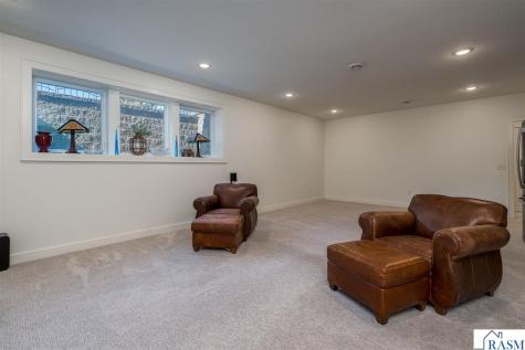 15 Prairie Court North Mankato MN 56003