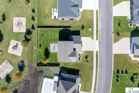 15 Prairie Court North Mankato MN 56003