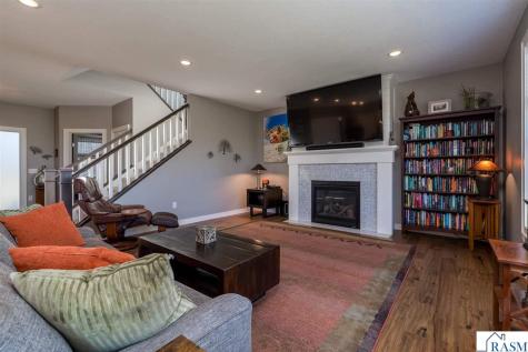15 Prairie Court North Mankato MN 56003