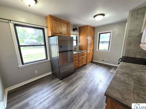 1518 Center Street New Ulm MN 56073
