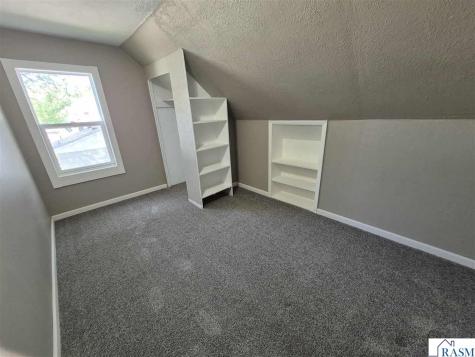 1518 Center Street New Ulm MN 56073