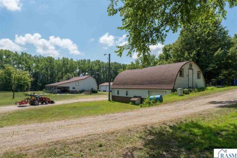 223 SW Joy Avenue Madelia MN 56062