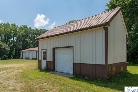 223 SW Joy Avenue Madelia MN 56062