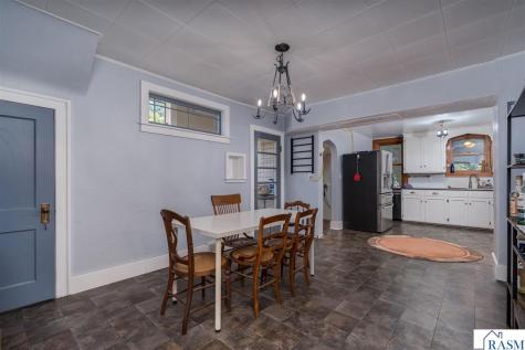 223 SW Joy Avenue Madelia MN 56062
