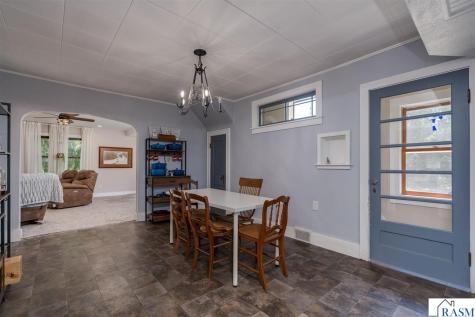 223 SW Joy Avenue Madelia MN 56062