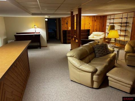 1316 S Washington Avenue St. Peter MN 56082