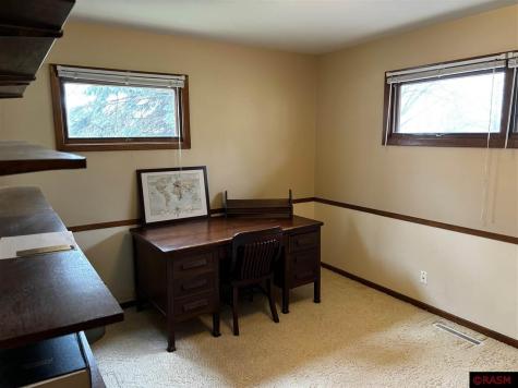 1316 S Washington Avenue St. Peter MN 56082