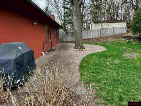 1316 S Washington Avenue St. Peter MN 56082