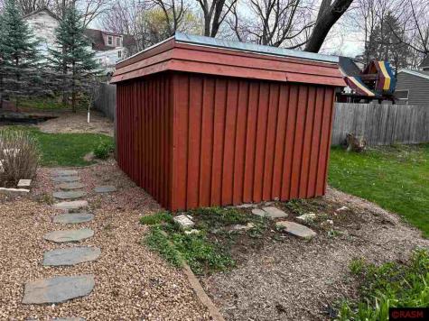 1316 S Washington Avenue St. Peter MN 56082