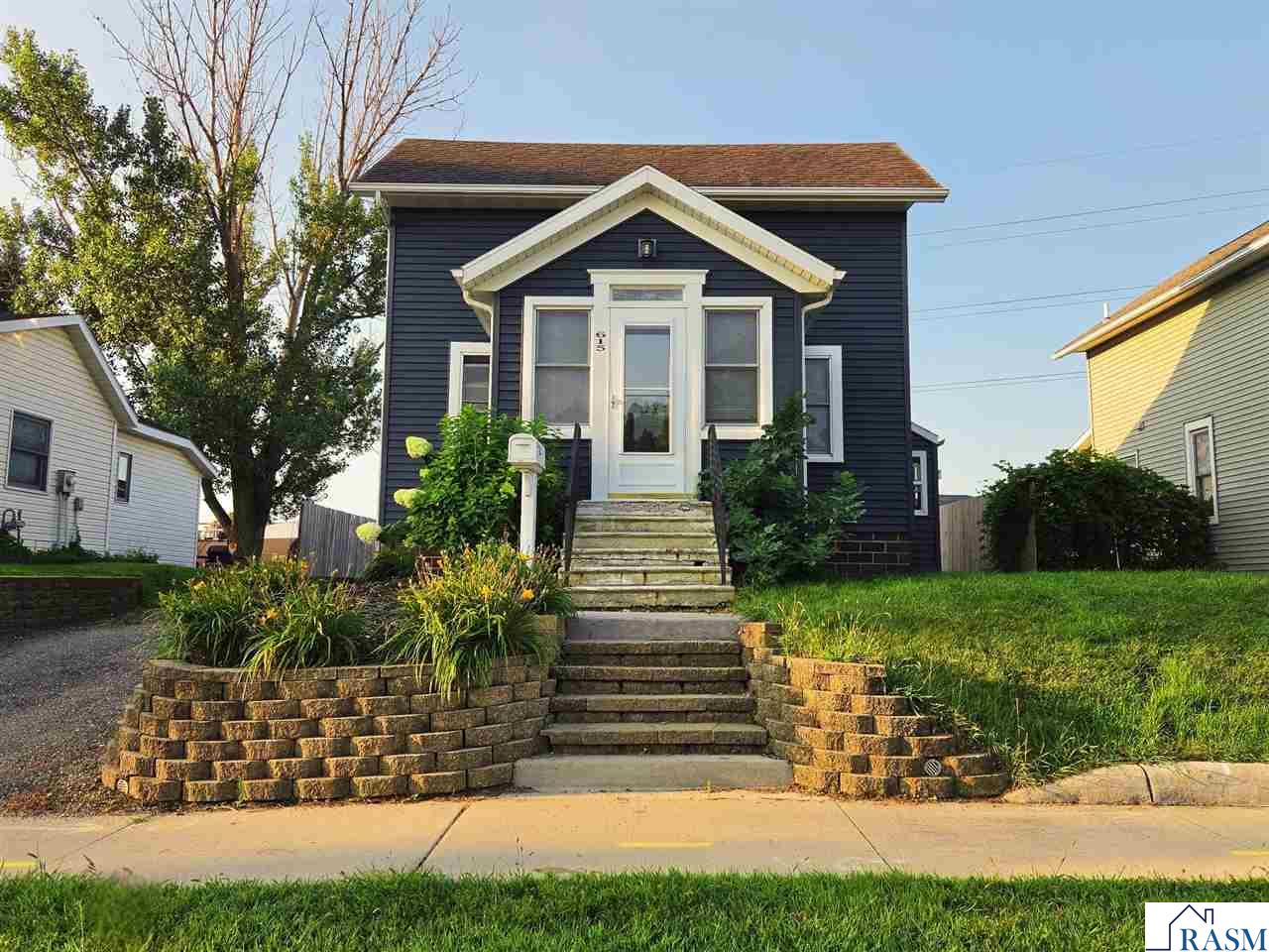 615 W Elm Avenue Waseca MN 56093