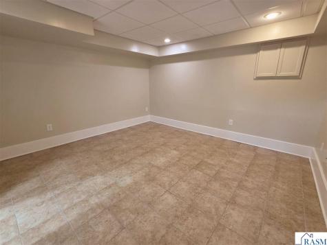615 W Elm Avenue Waseca MN 56093