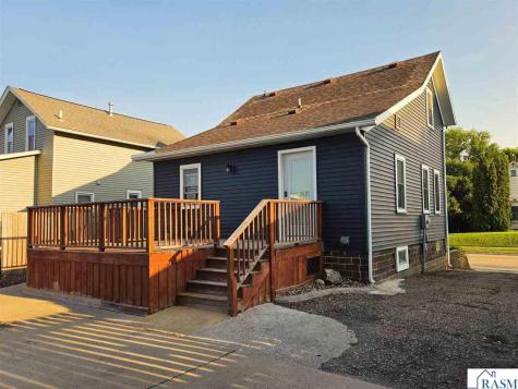 615 W Elm Avenue Waseca MN 56093