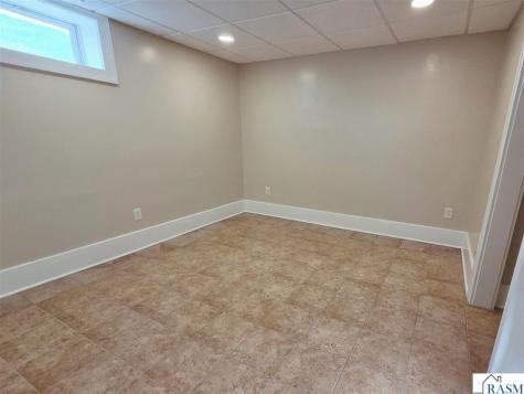 615 W Elm Avenue Waseca MN 56093