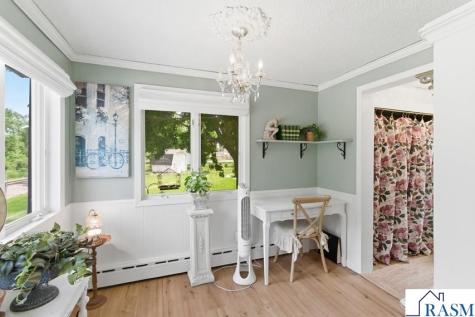 618 N Main Street Blue Earth MN 56013