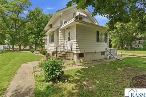 618 N Main Street Blue Earth MN 56013