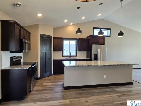 656 Daisy Court Lake Crystal MN 56055-1229