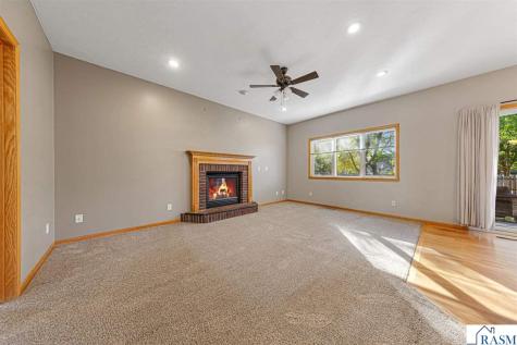 2057 Howard Drive North Mankato MN 56003