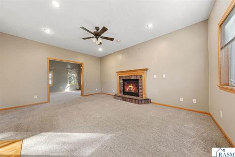 2057 Howard Drive North Mankato MN 56003