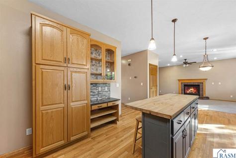 2057 Howard Drive North Mankato MN 56003