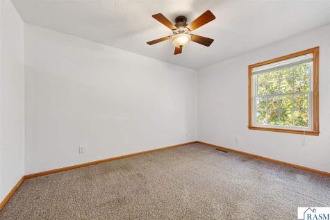 2057 Howard Drive North Mankato MN 56003