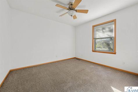 2057 Howard Drive North Mankato MN 56003