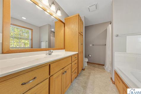 2057 Howard Drive North Mankato MN 56003