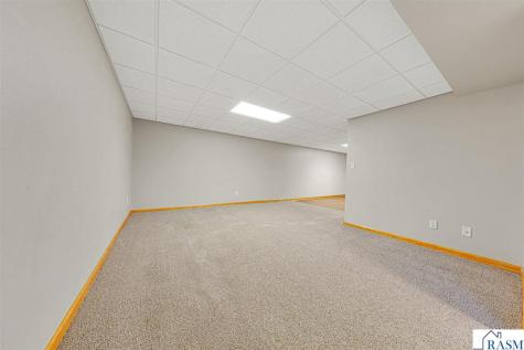 2057 Howard Drive North Mankato MN 56003