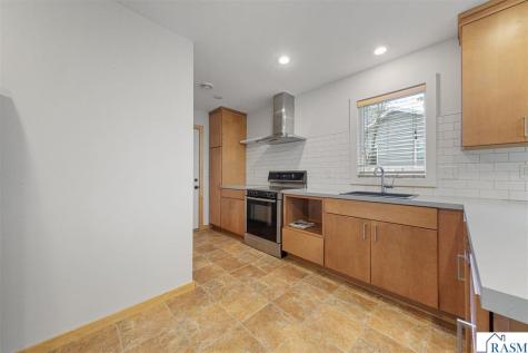 308 Tanager Road Mankato MN 56001