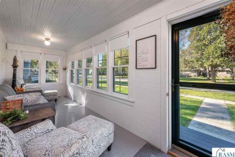 703 S Galbraith Street Blue Earth MN 56013