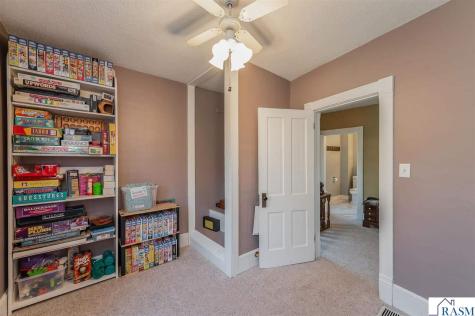 703 S Galbraith Street Blue Earth MN 56013