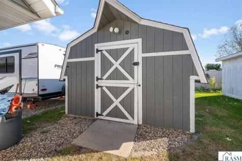 703 S Galbraith Street Blue Earth MN 56013