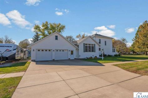 703 S Galbraith Street Blue Earth MN 56013