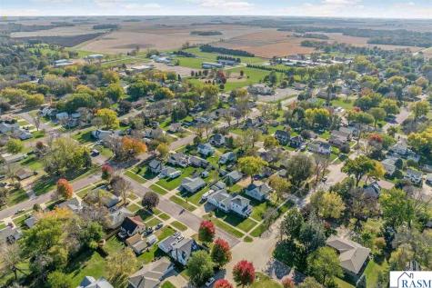 703 S Galbraith Street Blue Earth MN 56013
