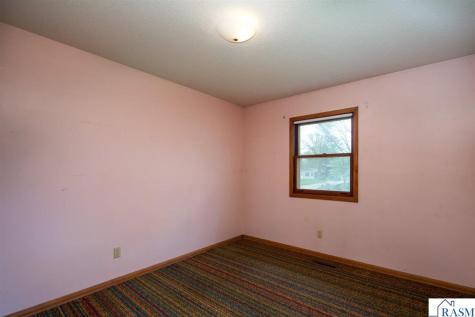2208 Clare Drive North Mankato MN 56003