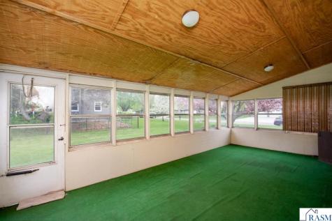 2208 Clare Drive North Mankato MN 56003